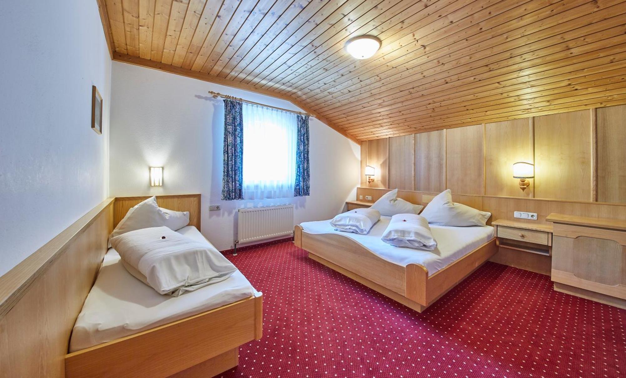 Apart-Hotel Forellenhof Saalbach-Hinterglemm Camera foto
